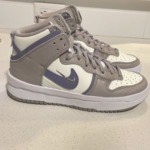 Nike Woman’s Dunk High Up Saul/Iron Purple-College Grey